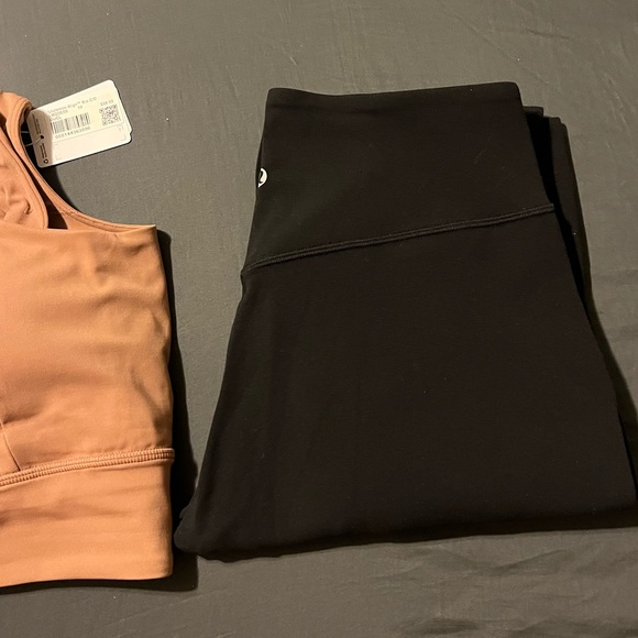 Lululemon Align Black Cropped Jogger - Picture 3 of 7